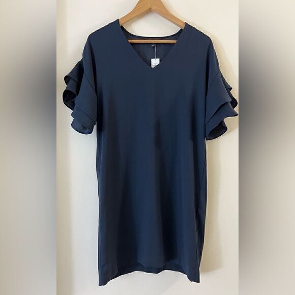 NWT Banana Republic Shift/Column V-Neck Dress with
Ruffled Sleeves Navy Size 0 - Picture 1 of 7